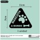 Vinilo para vehículos: mascota a bordo 2